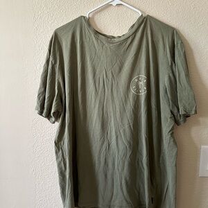 Quiksilver Men’s Olive Green Short Sleeve Graphic T-Shirt pre owned size Xl-B179